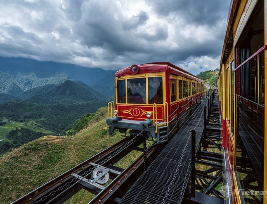 Sapa - Fansipan - Hà Nội - Yên Tử - Hạ Long - Ninh Bình - Tràng An - Bái Đính | Thu bên nhau